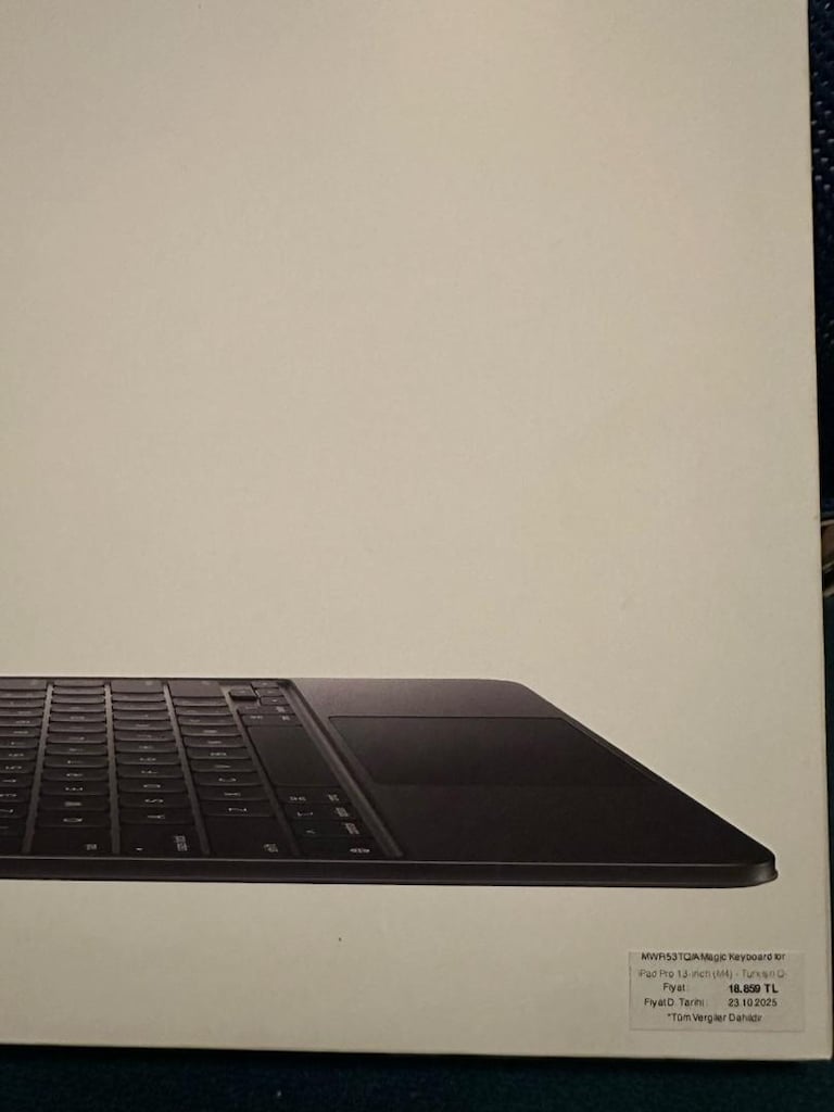iPad Pro M5 13" Wi-Fi + CELLULAR - 5