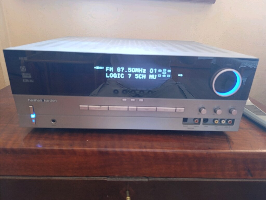 Harman Kardon AVR 330 - 2