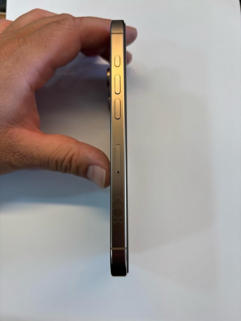 iPhone 16 pro - 6