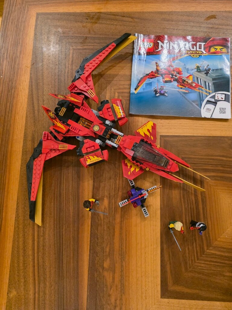 Kai fighter "71704" lego - 2
