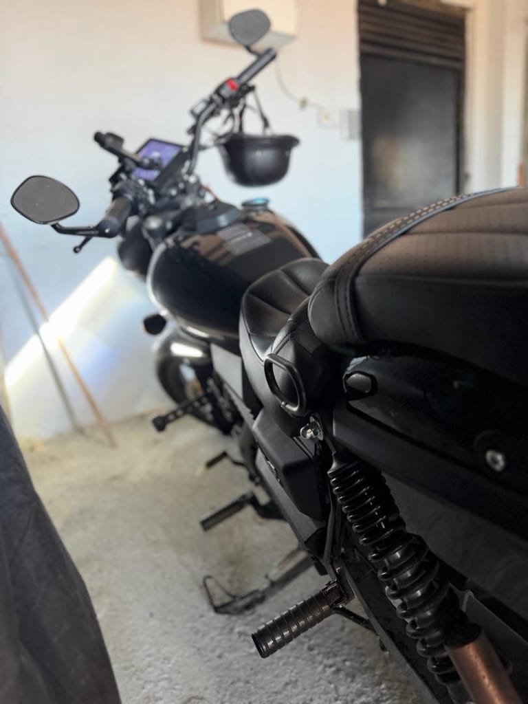UM RENAGEDE FREEDOM 250 ABS - 2