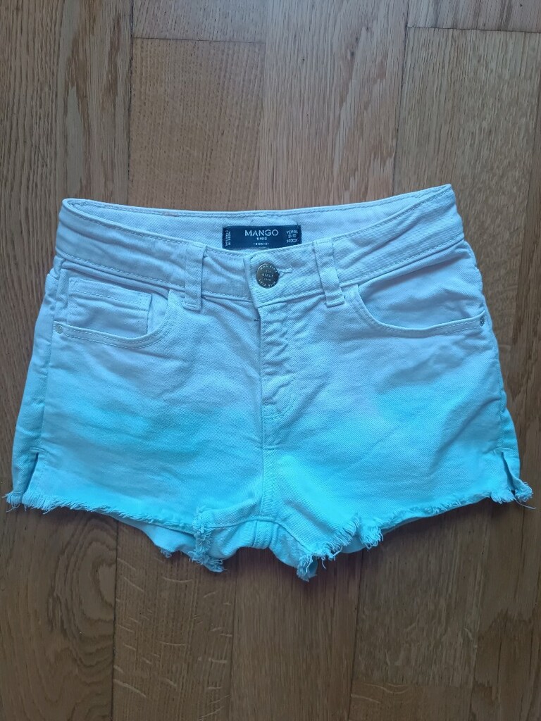 9 yaş,MANGO, Çocuk Jean şort yepyeni, Bikaç kez giyilmiştir — görsel 6/13