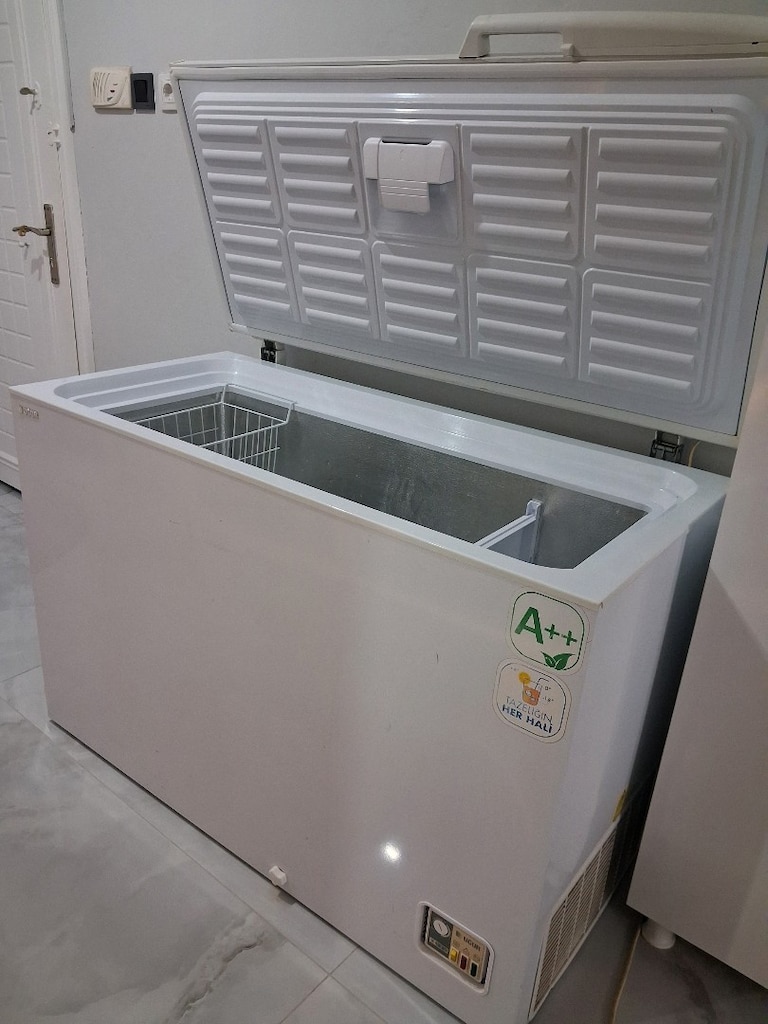 Temiz Uğur UED 310 A++ Sandık Tipi Derin Dondurucu (266 Litre) - 2