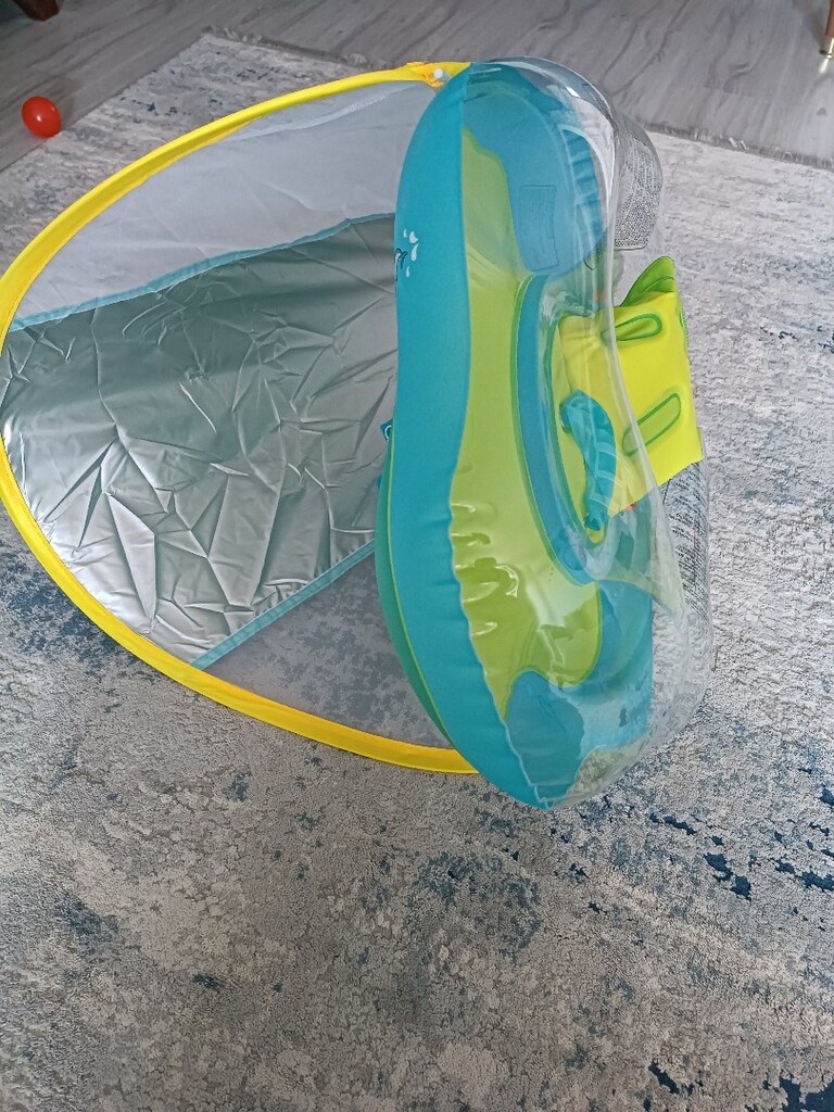 güneşlikl,i emniyet kemerli bebek simiti - 4