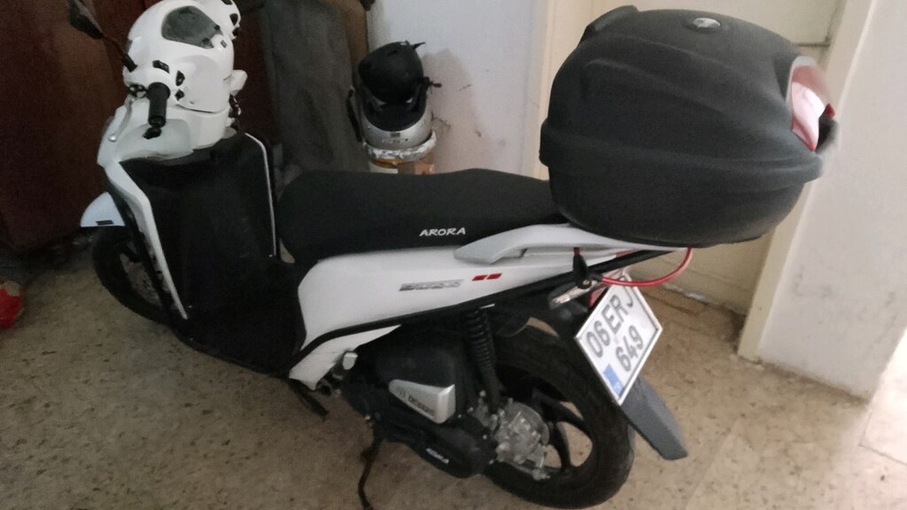 Arora bosse 125 CC - 3