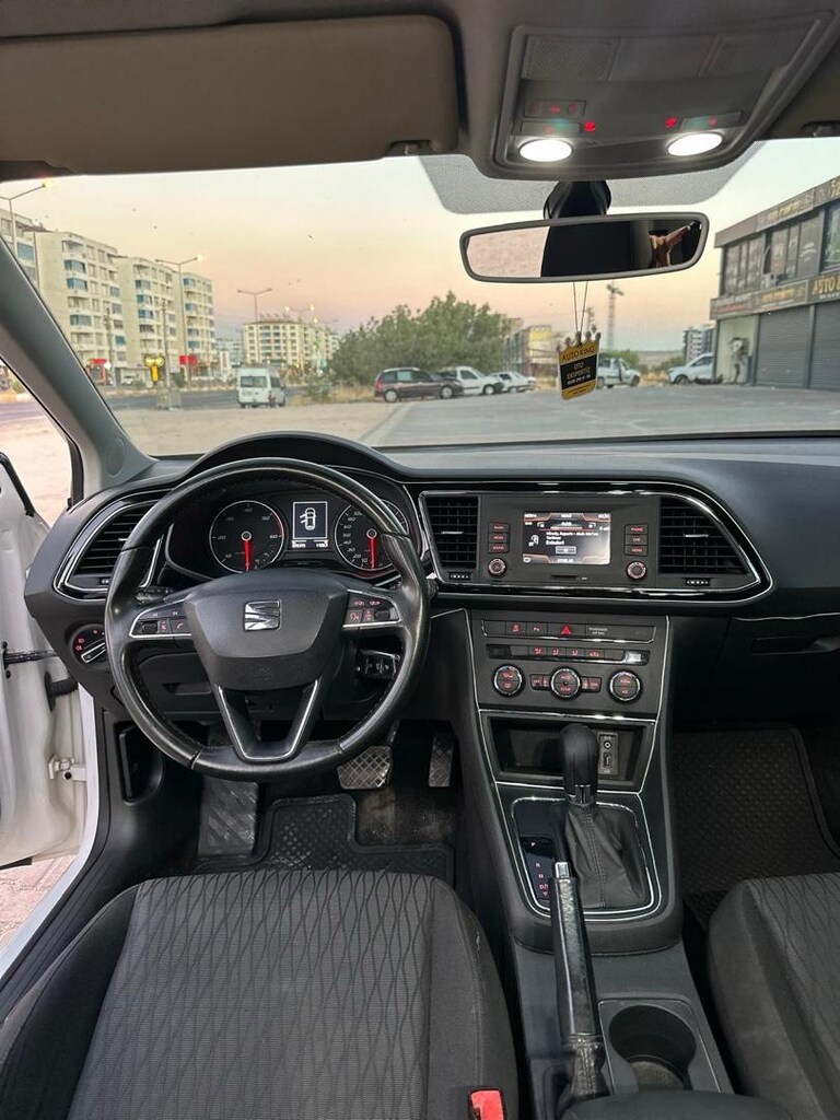 SEAT LEON - 6