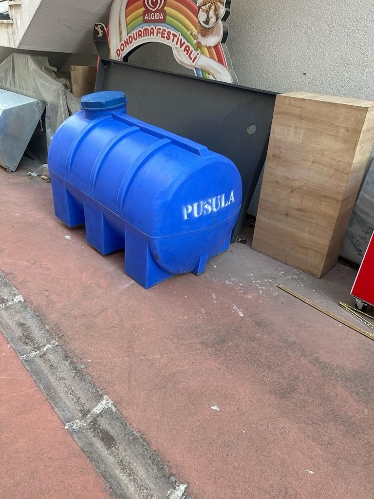 1 Ton su deposu