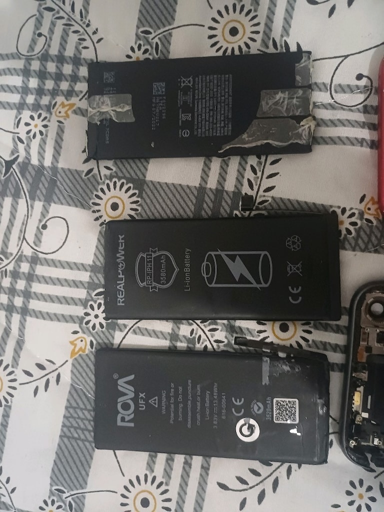 iphone 11 2 adet parça niyetine kasa - 6