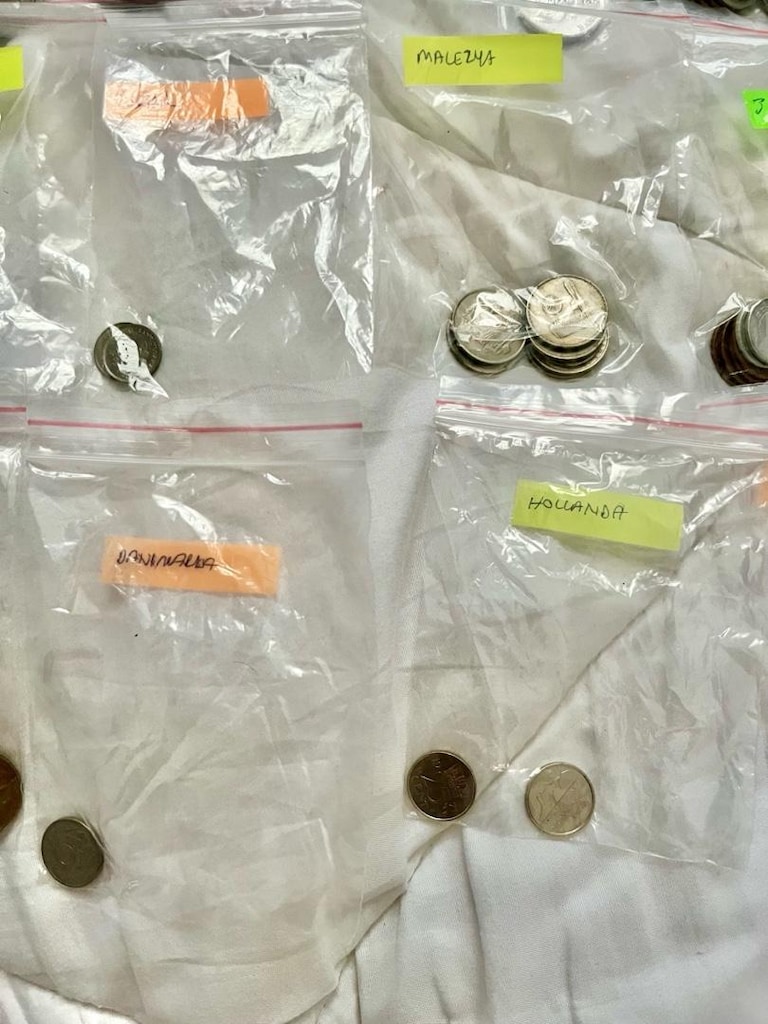 Farklı Ülkelere Ait Madeni Para Koleksiyonu - 3