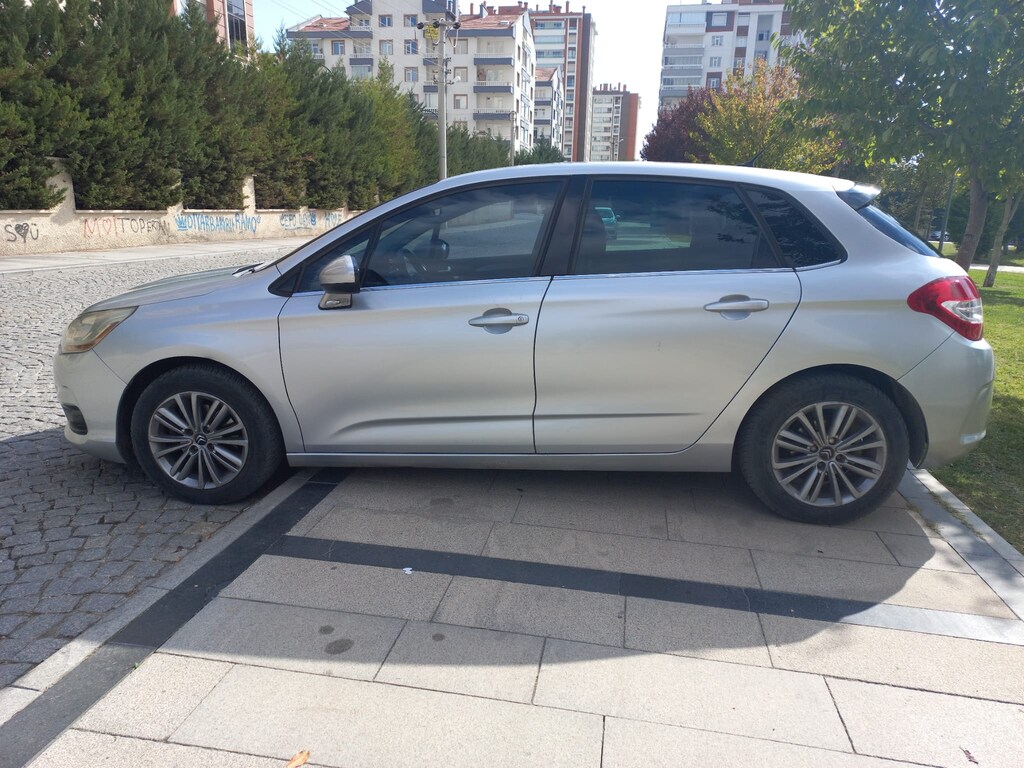 2011 citroen c4 1.6 vti - 6