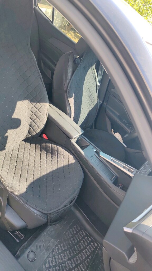 Peugeot 408 - 2