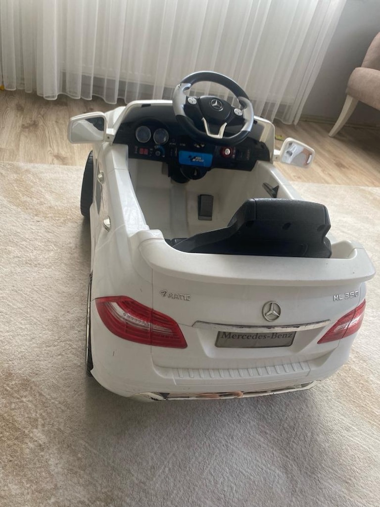 MERCEDES UZAKTAN KUMANDALI AKÜLÜ ARABA - 4