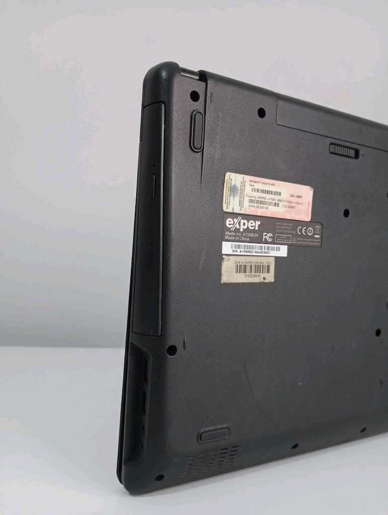 Oyun yüklü laptop bilgisayar - 6