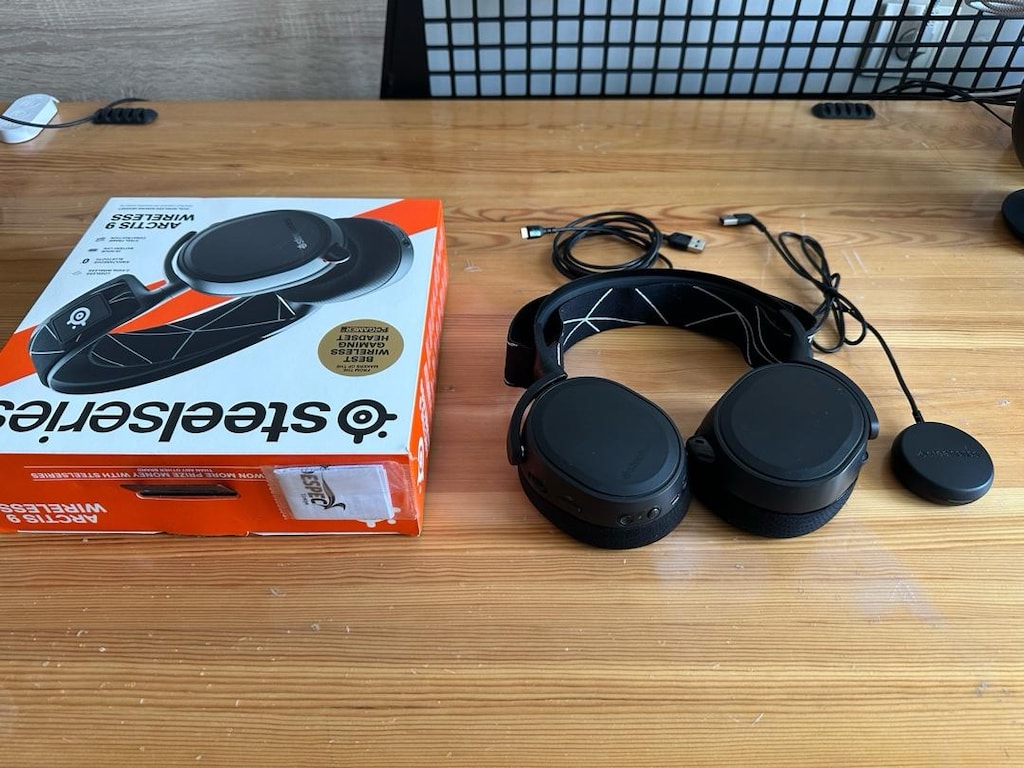 SteelSeries Arctis 9 Wireless – Kablosuz Gaming Kulaklık – Çok Temiz - 5