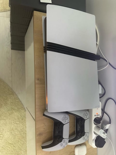 PS5 Pro çift kol ( Yerli )
