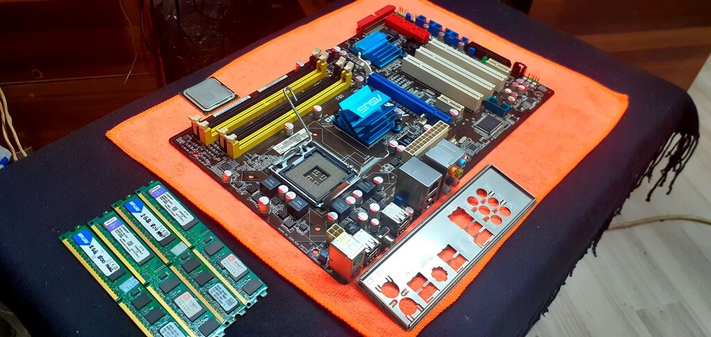 ASUS P5QL PRO NVMe M.2 SSD+XEON BIOS MOD Destekli Anakart - 9