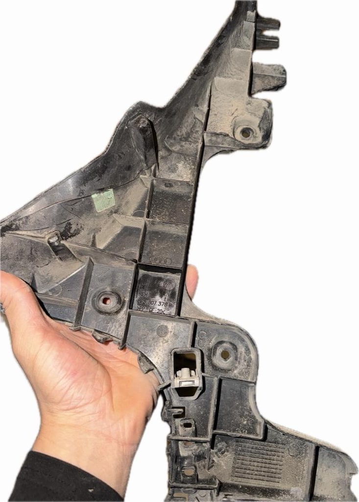 Audi A3 Arka Sağ Sol Tampon Bağlantı Braketi (Kızak) - 8P3807378B - 2