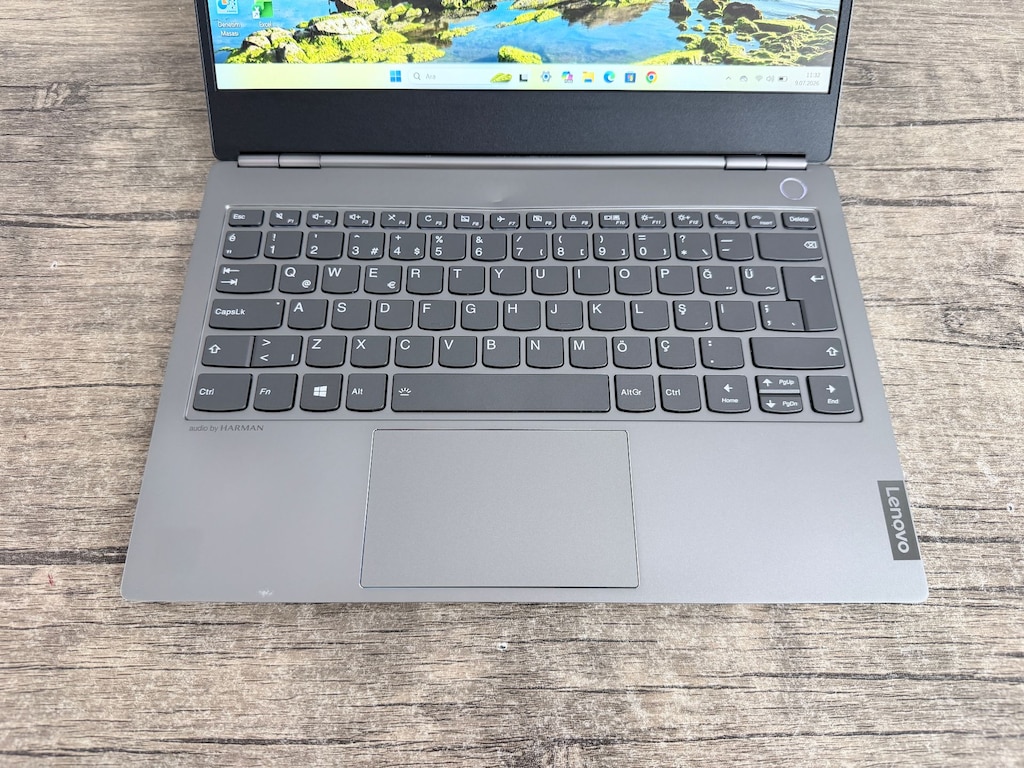 Lenovo ThinkBook 13s Premium Cihaz | IPS Ekran | Işıklı Klavye - 2