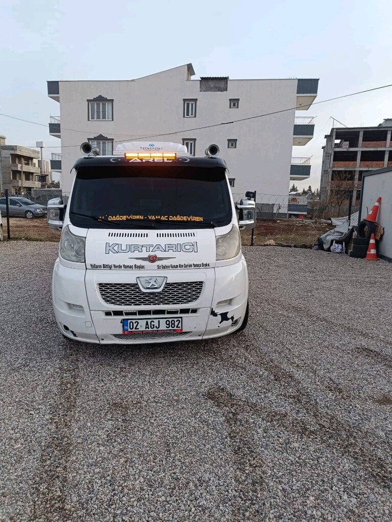 Satılık oto kurtarıcı çekici - 6