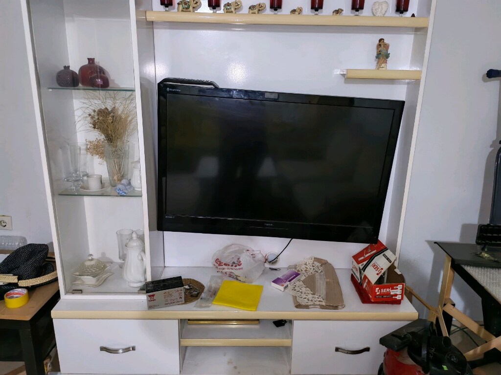 TV REGAL MARKA YER BUCA - 2