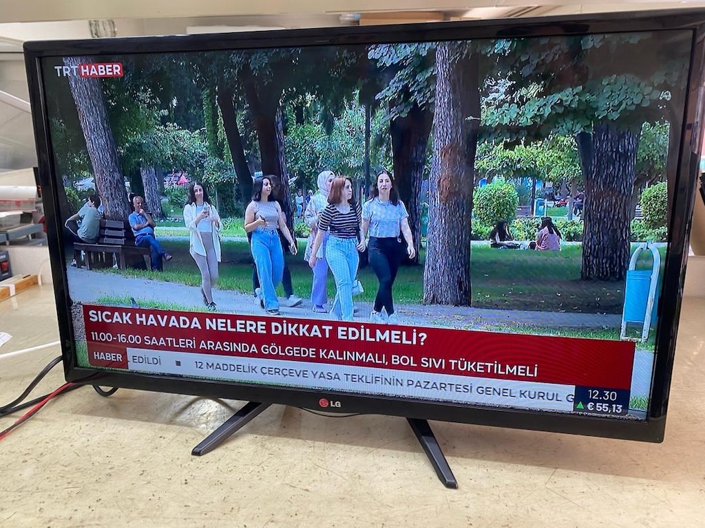 İNTERNET BAĞLANTILI LG 32 LED SMART TV 82 EKRAN - 2