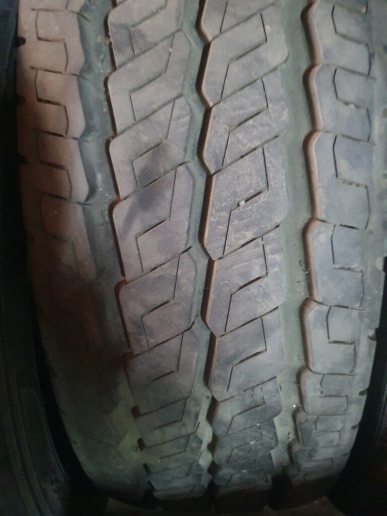 215 75 16 Continental yeni gibi - 2