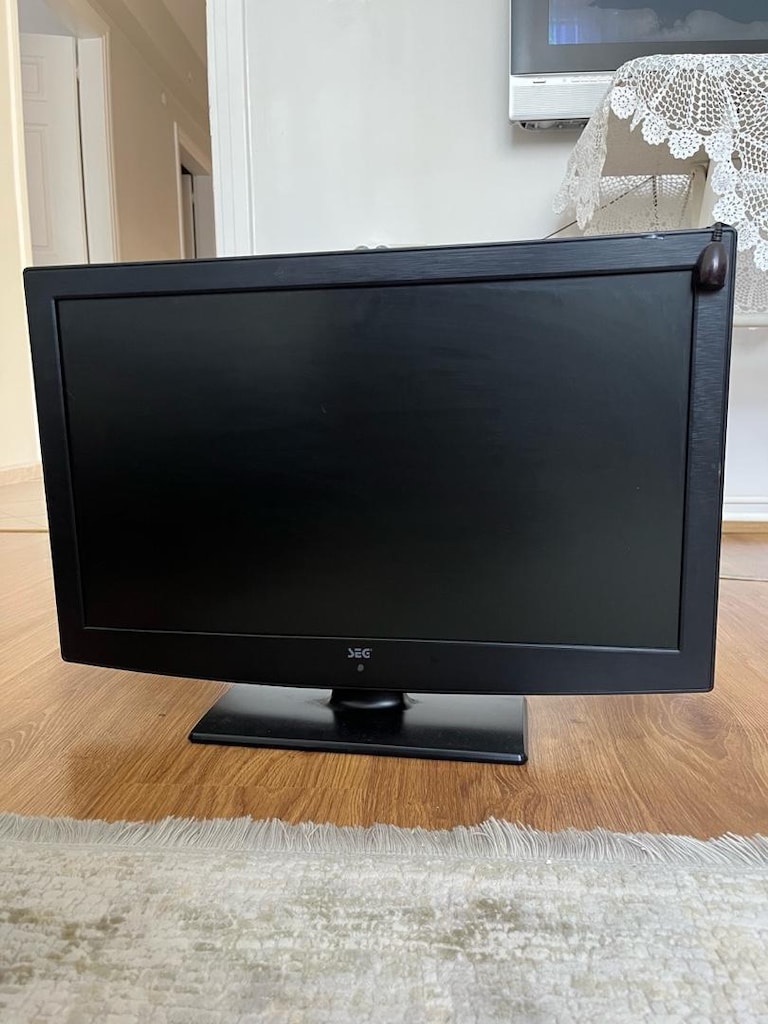 VESTEL SEG MARKA 24 İNÇ LED TV