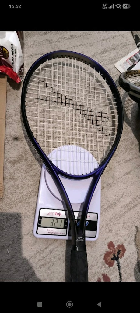 Çeşitli tenis raketleri - 4