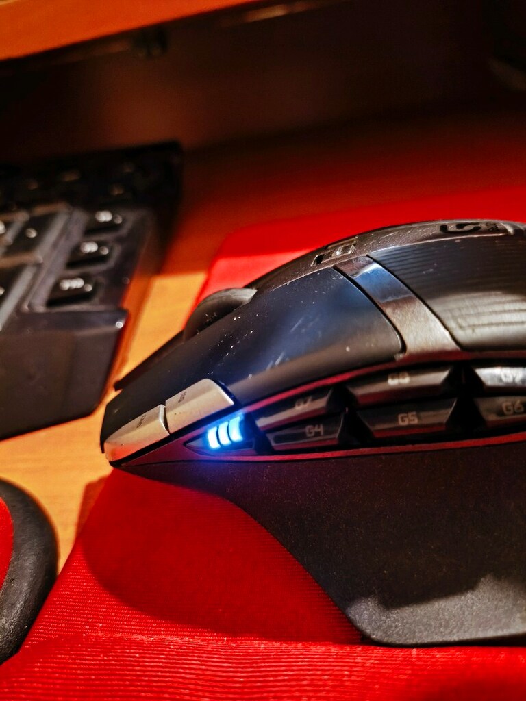 Logitech G602 Wireless Gaming Mouse