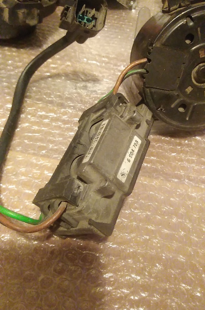 BMW E90/91/92/93 FAN MOTORU - 3