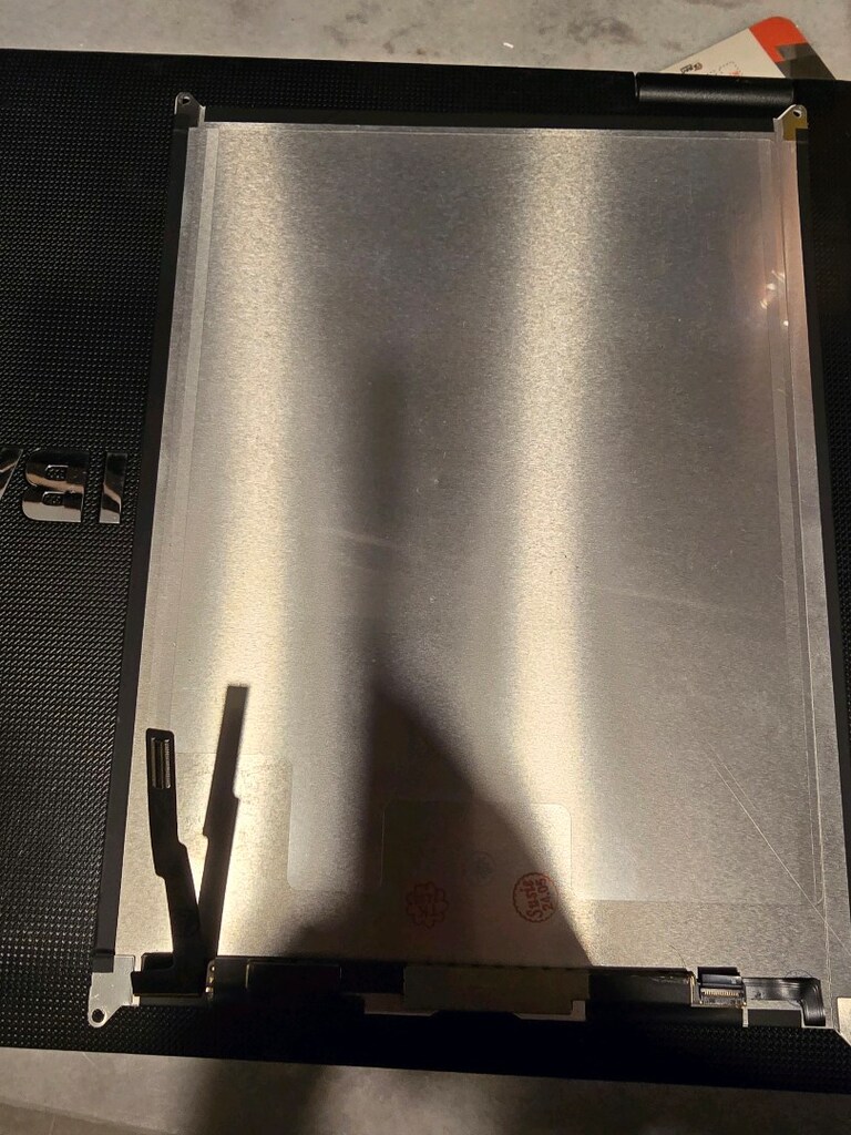 ipad 6.nesil orjinal çıkma ekran(A1893) - 3