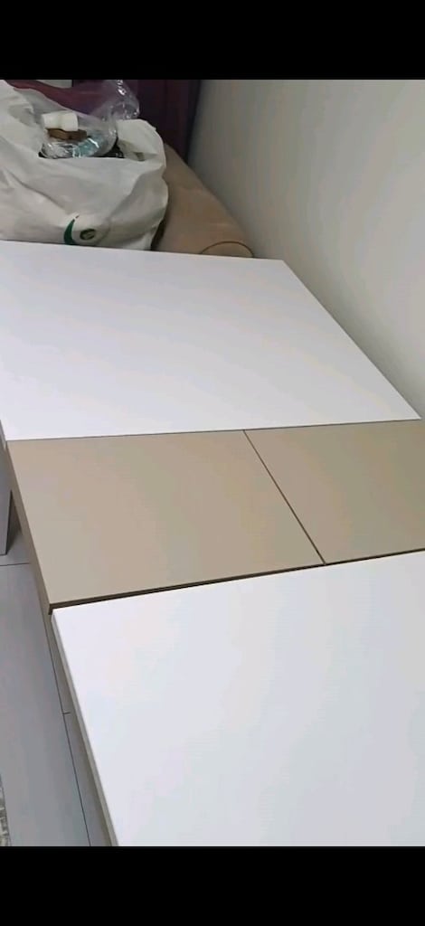 Açılır kapanır yemek masası MARKASI DARDASON MOBİLYADIR ELDEN NAKİTTİR