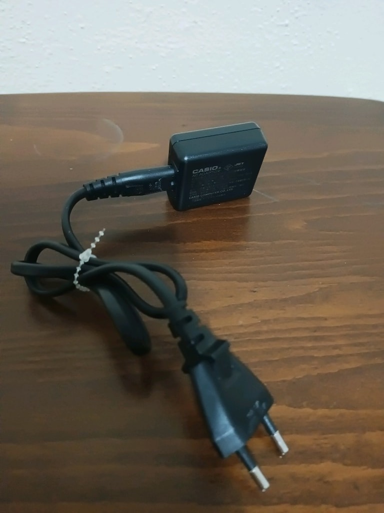 Casino Adaptör şarj cihazı