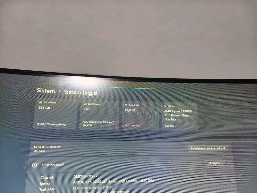 Oyuncu Bilgisayarı Kendinden Ekran Kartlı Amd Ryzen 5 2400 g İşlemcili - 4