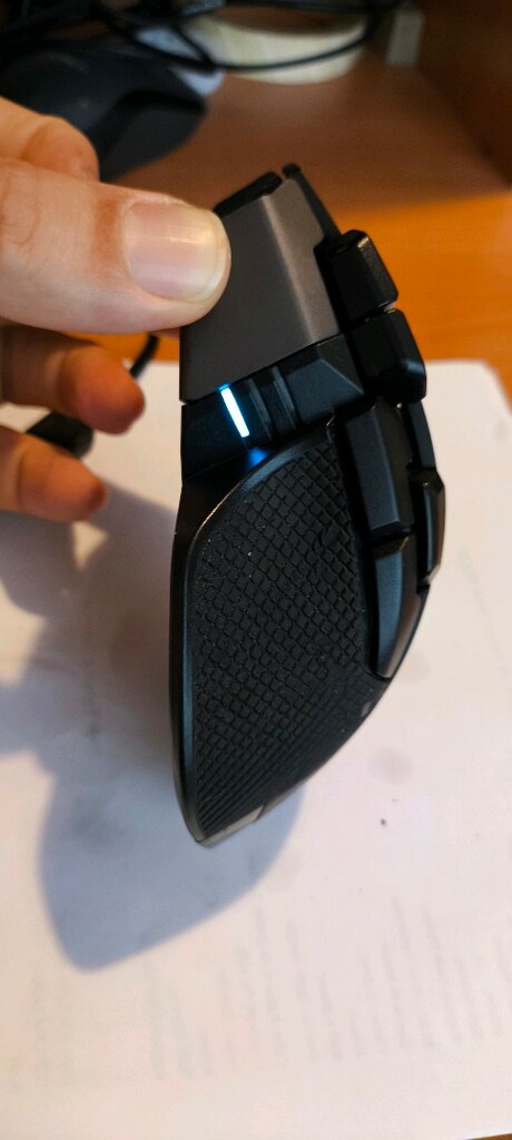 Corsair Ironclaw RGB Wireless Oyuncu Faresi (Bluetooth Modlu /Sorunsuz - 8