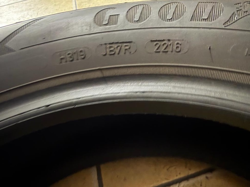 195/55/16 GOODYEAR marka 2 ad kış lastiği - 4