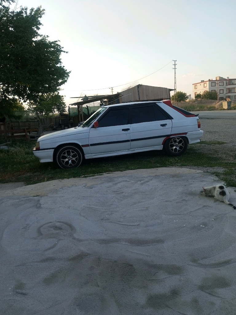 sahibinden Renault flash son fiyattir pazarlık için aramayın yazmayin - 4