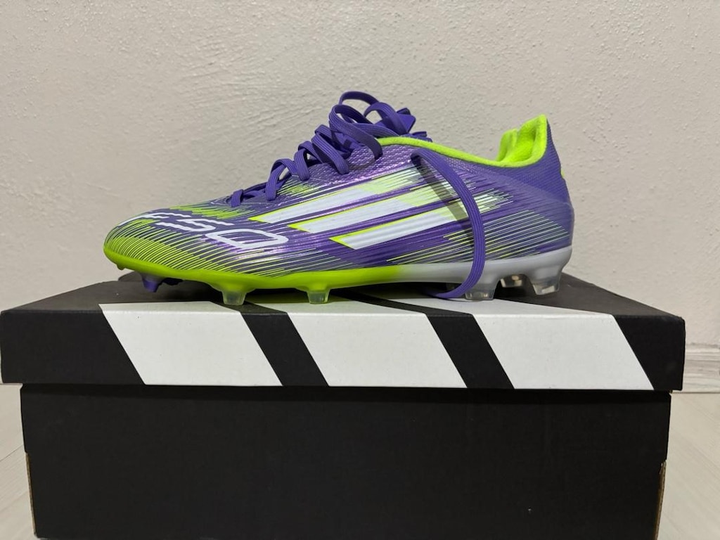 Krampon ADİDAS F50 LEAGUE FG/MG