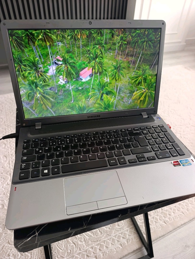 çok temiz laptop bilgisayar - 4