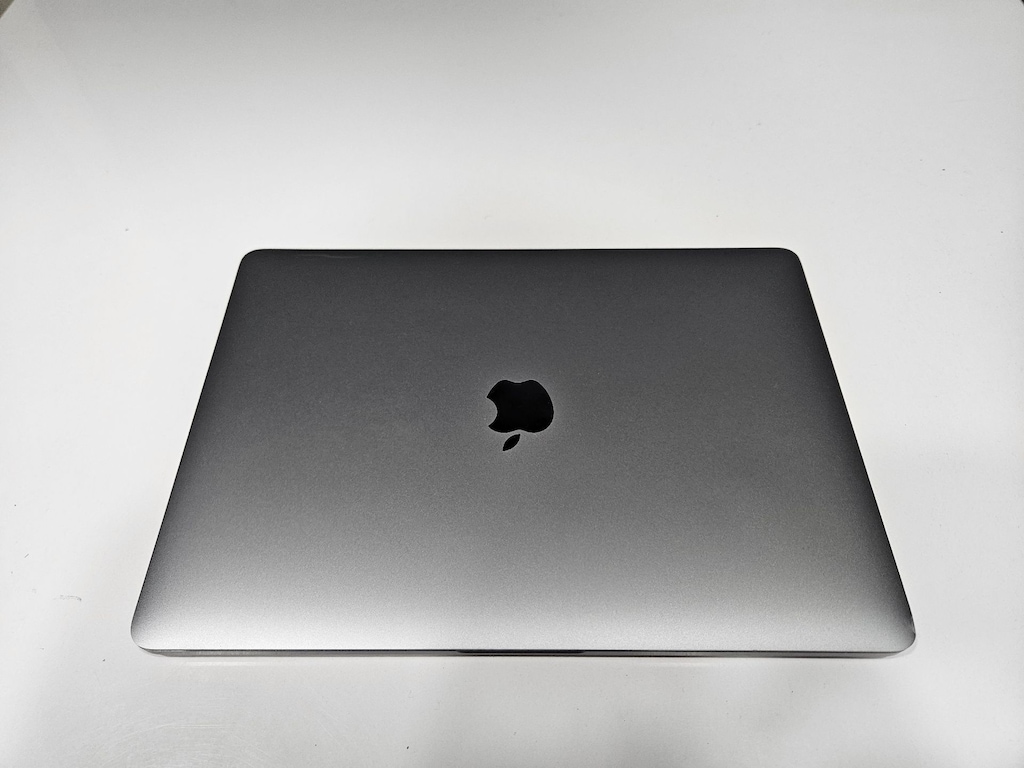 MACBOOK PRO M2 + TOUCHBAR-PİL SAĞLIĞI %90 +16 GB RAM - 6