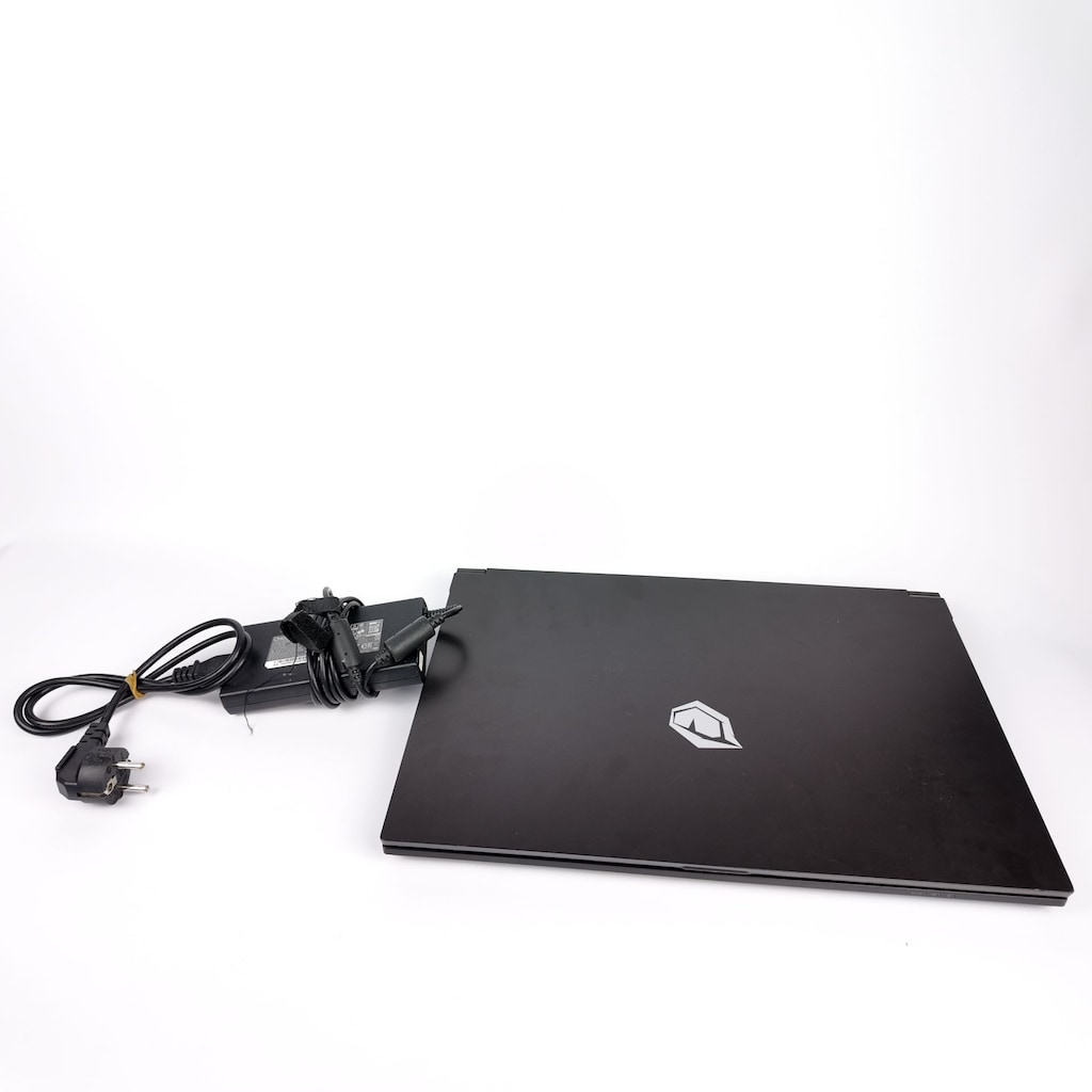MONSTER ABRA A7 V15.2 İ7 12700H 16 GB RAM RTX 4050 17.3 INCH - 8