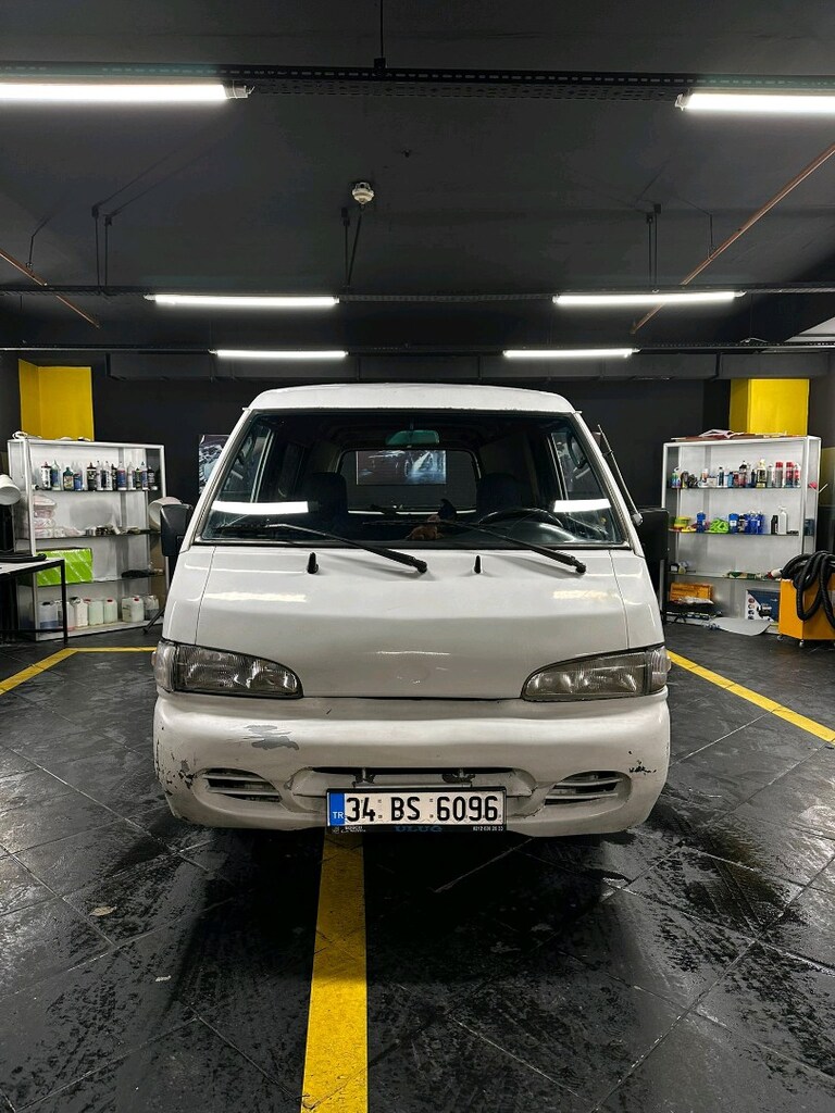 Hyundai H-100