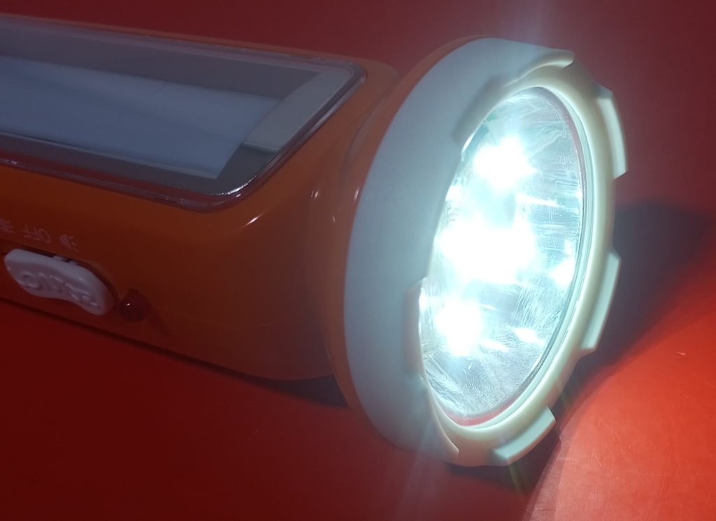 LONTOR EL112 16+6 LED Şarjlı Işıldak Fener (Yeni gibi - Yeni pil ) - 5