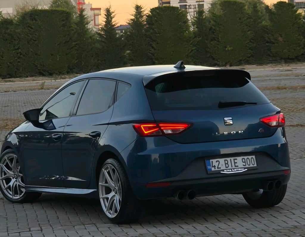 SEAT LEON 1.4 TSI FR - 5