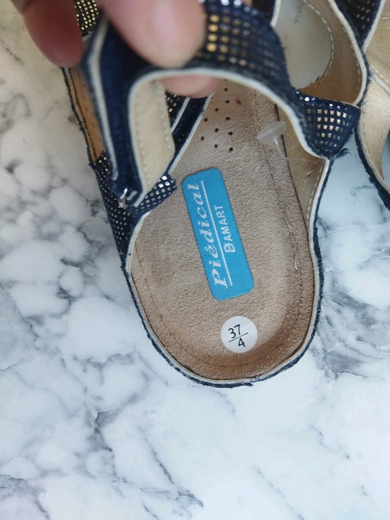Bayan 37 numara sıfır sandalet - 9