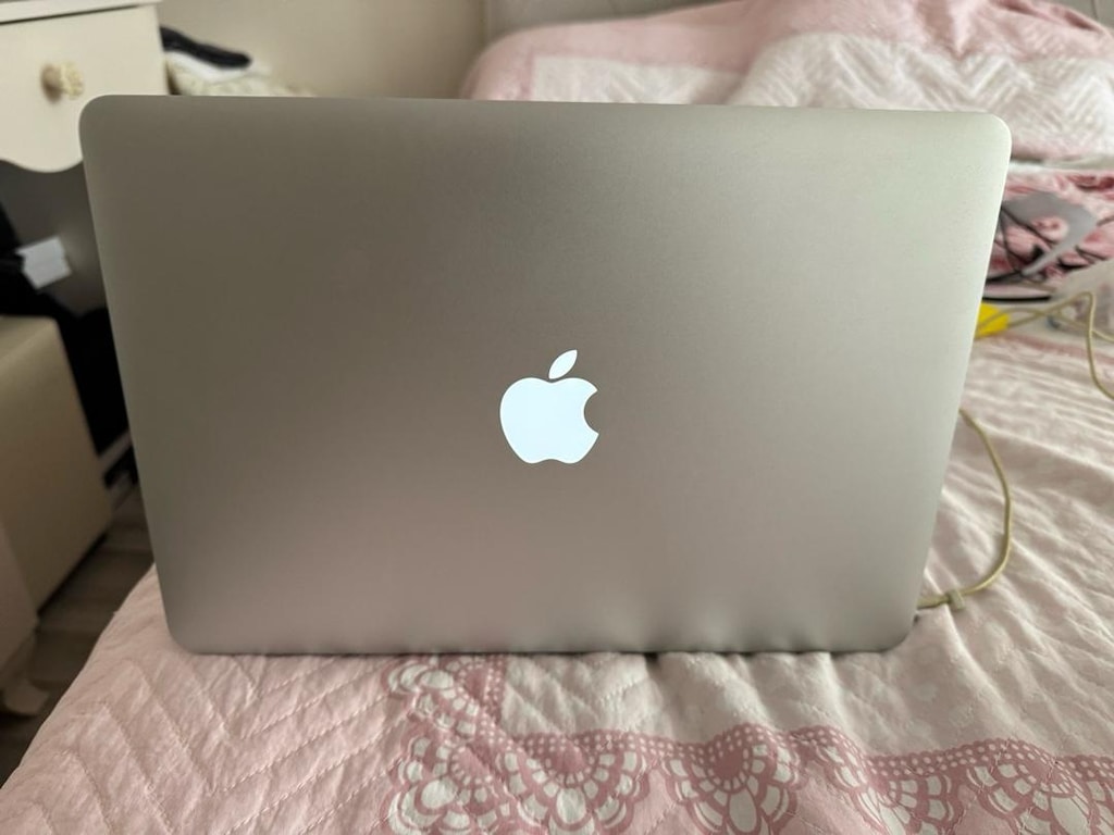 MacBook - 5