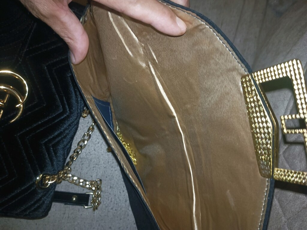 Gucci kol çantası ve hediyesi - 7