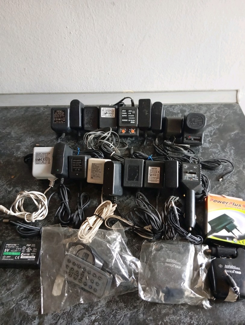 40 adet adaptör 12 wolt