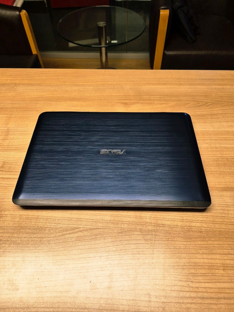 Laptop ASUS i5 İşlemci NVIDIA Ekran Kartı 240GB SSD 8GB Ram Pil Sağlam - 7
