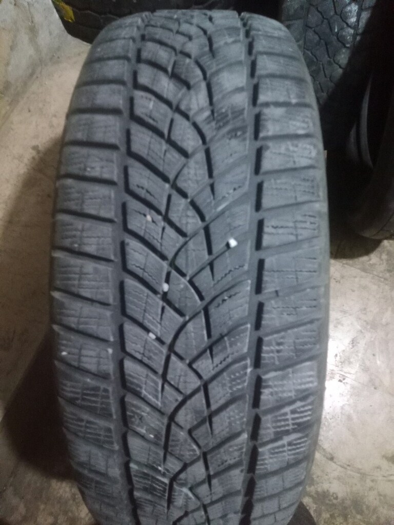 205/55 R17 4 adet kişlik Goodyear Marka - 3